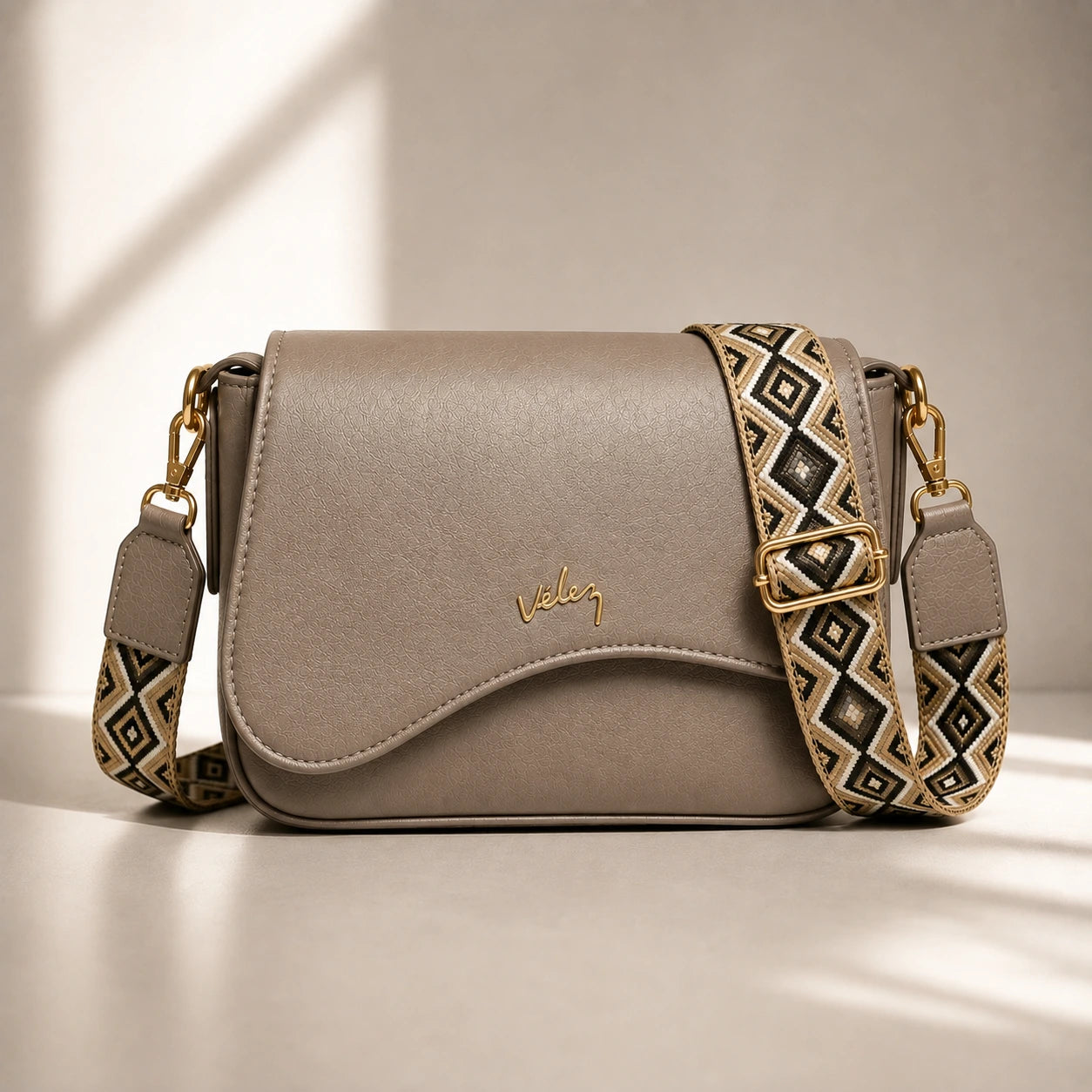 Bolso Carriel Vélez Duna de Cuero Premium - Precio Exclusivo De Lanziamiento🎁